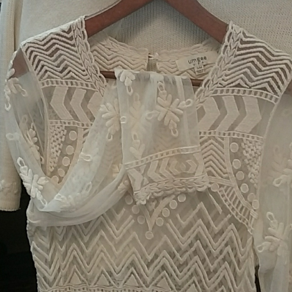Dress - Picture 3 of 4